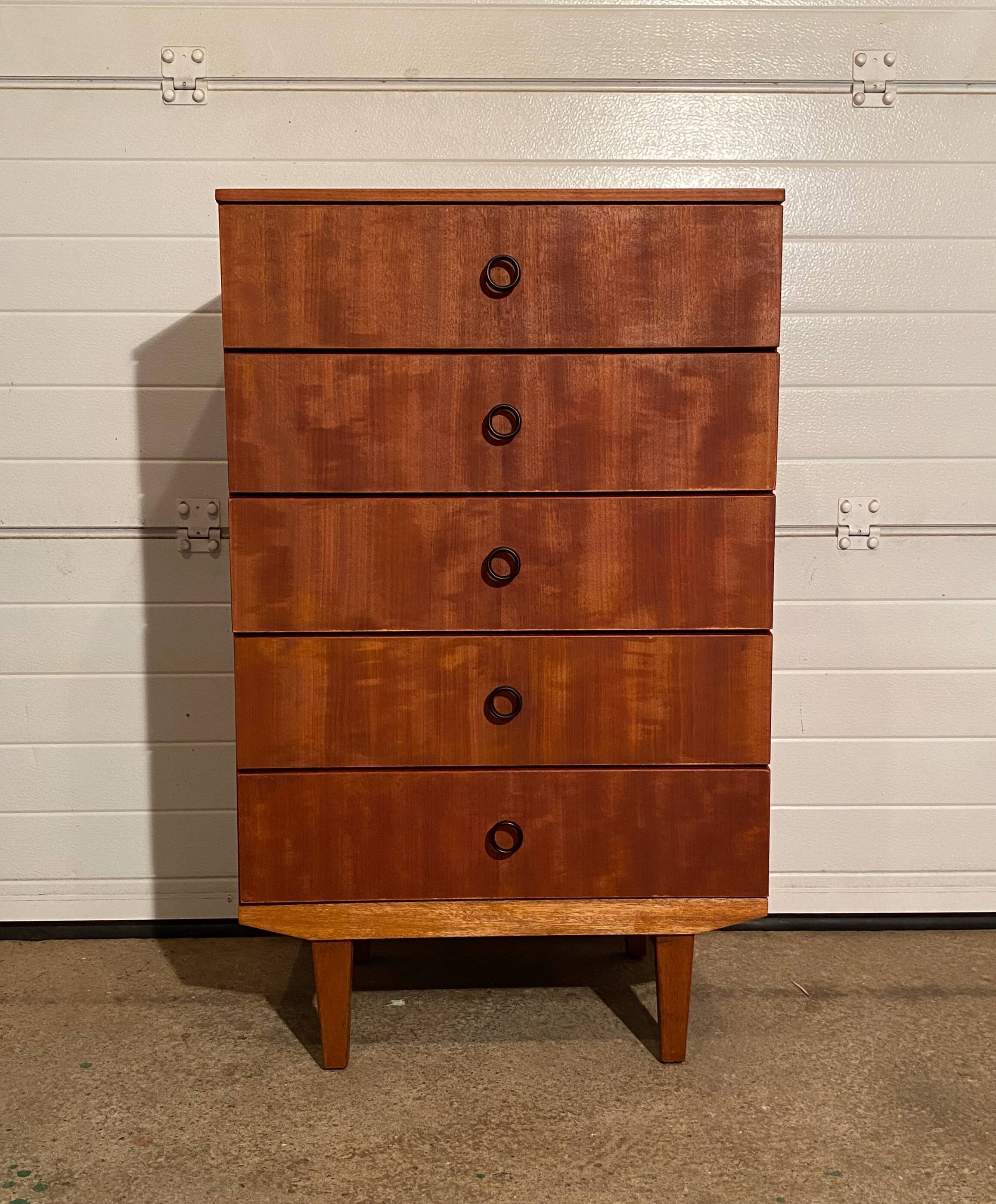 Vintage chest of drawers/weekly organizer