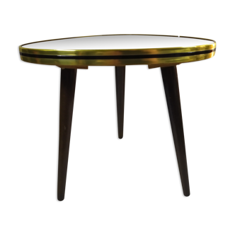 Plant holder in Chinese formica décor