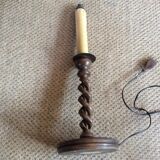 Pied de lampe en bois