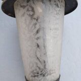 Lampe applique de cour ancienne, industrielle fer et globe verre