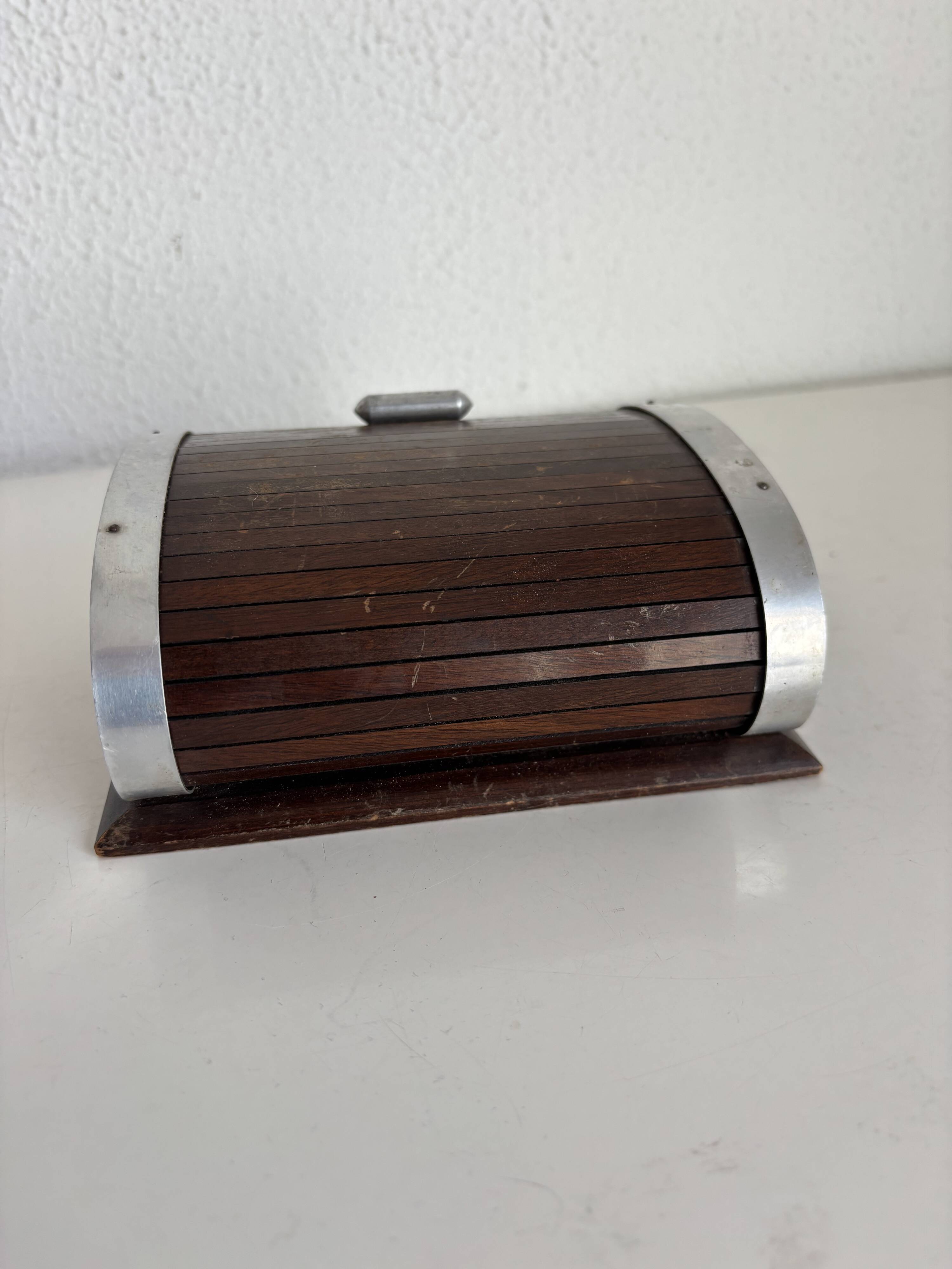 Vintage 1960 cigarette holder, wooden and gold metal dispenser - 16 x 13 cm