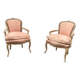 Paire de fauteuils cabriolets de style Louis XV
