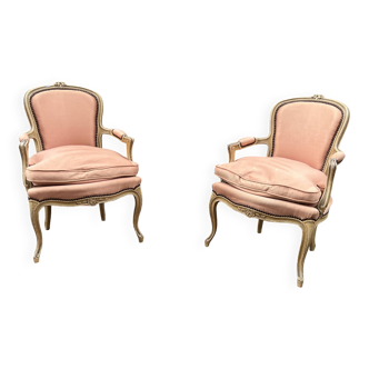Paire de fauteuils cabriolets de style Louis XV