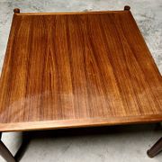 Table basse en teck scandinave années 60