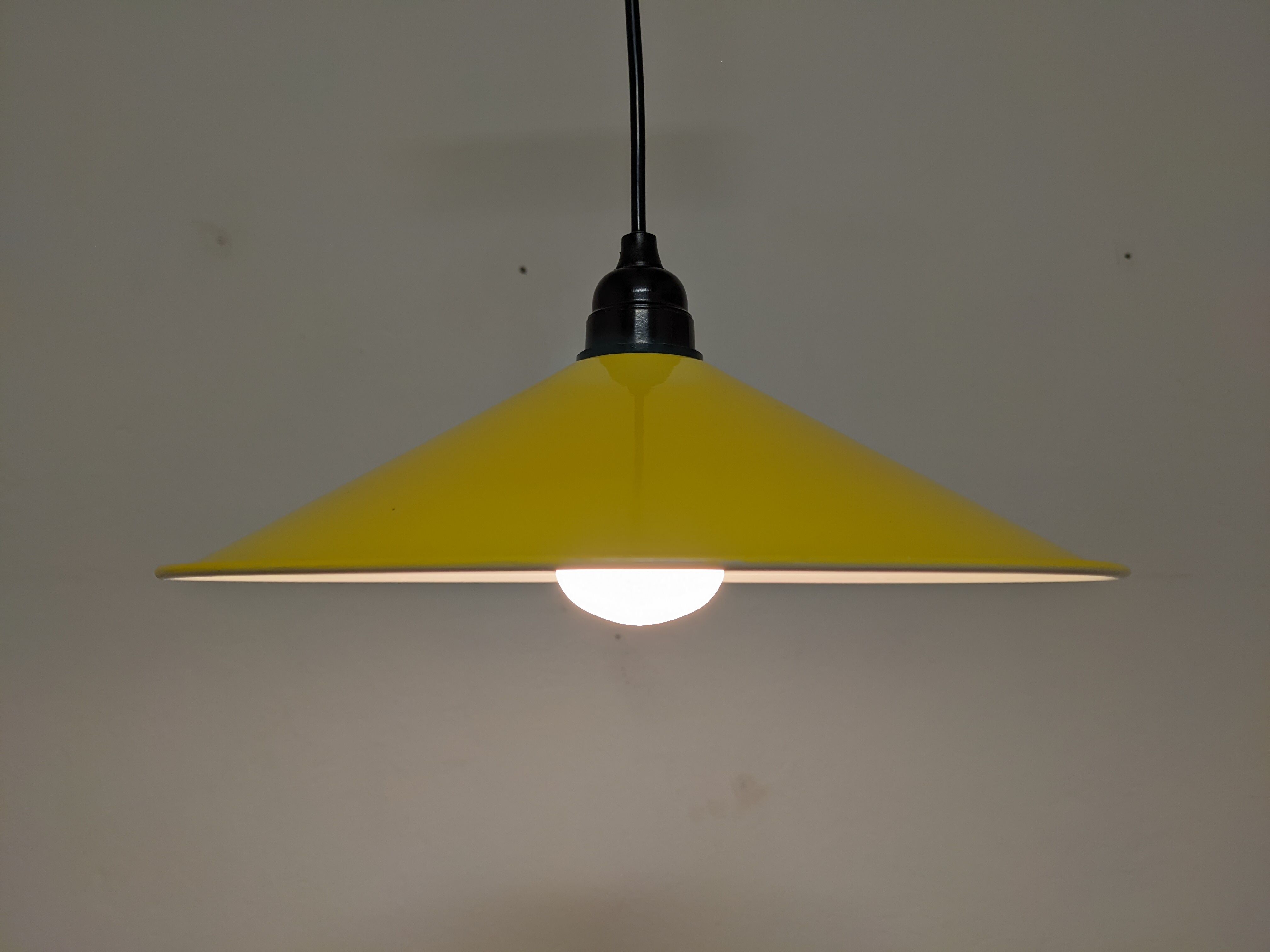 Hanging lamp from the 70/80