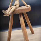 Cowherd stool tripod round solid wood