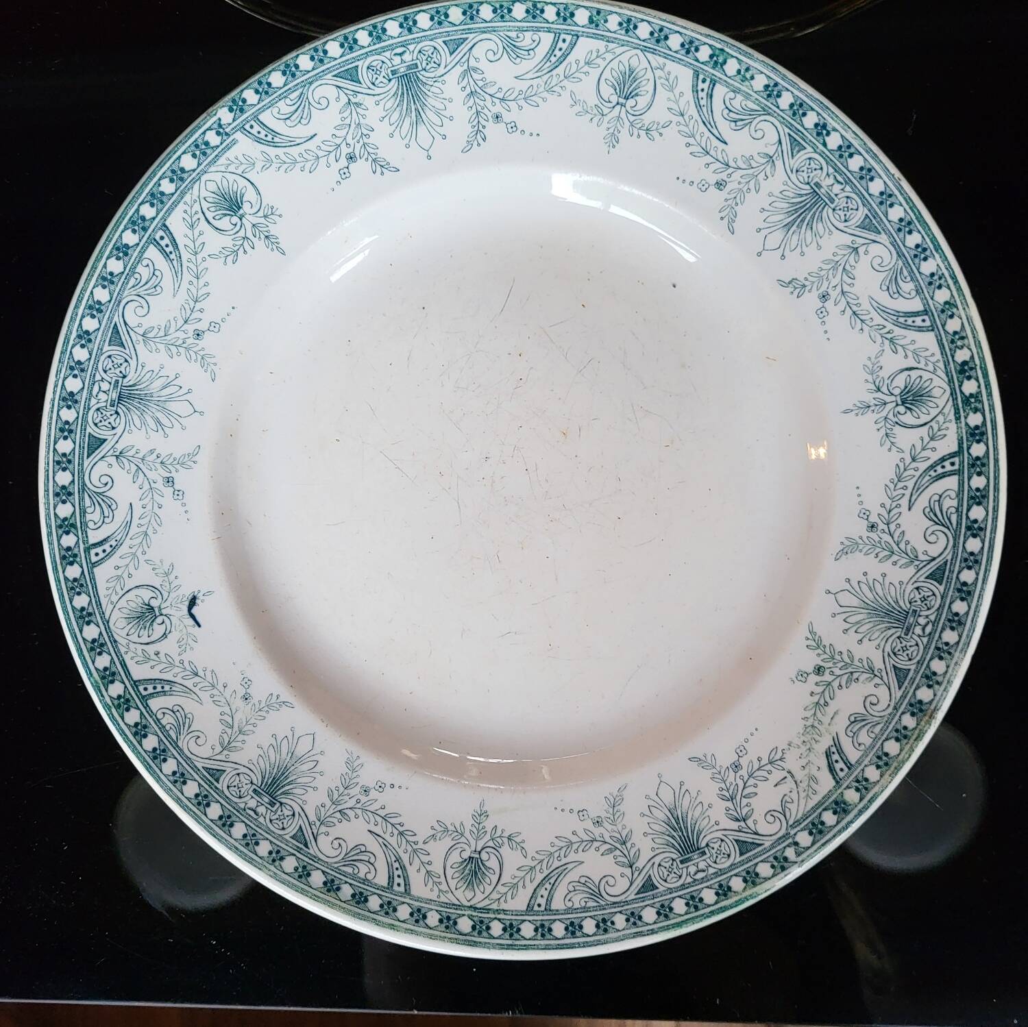 Set of 5 Terre de Fer plates 1900 Wilbur and St Amand
