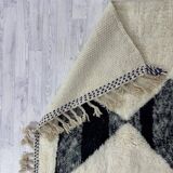Beni Ouraine wool rug, size 150 x 250 cm