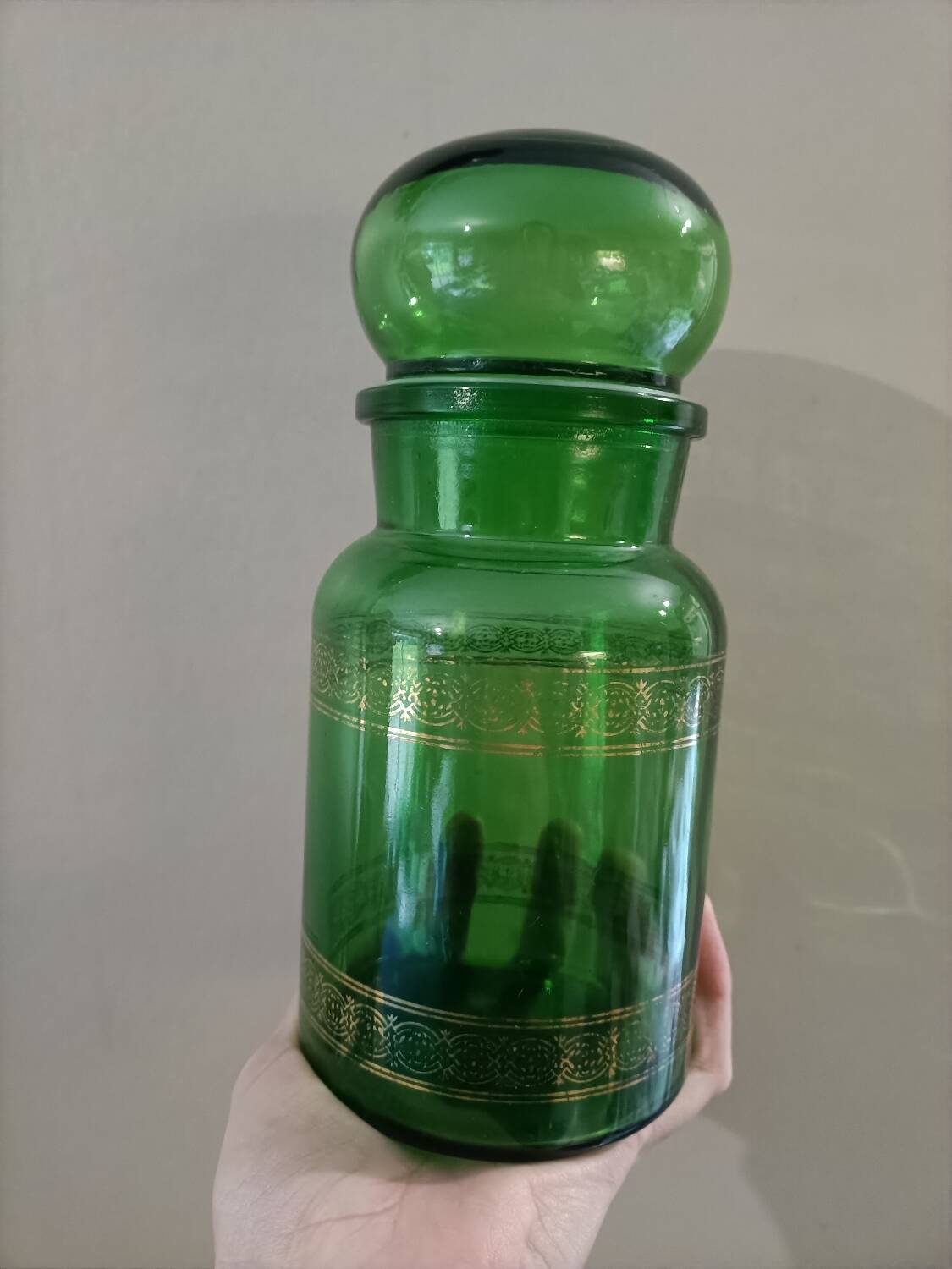 Green retro glass candy box