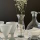 Carafe en verre à bec verseur et anse