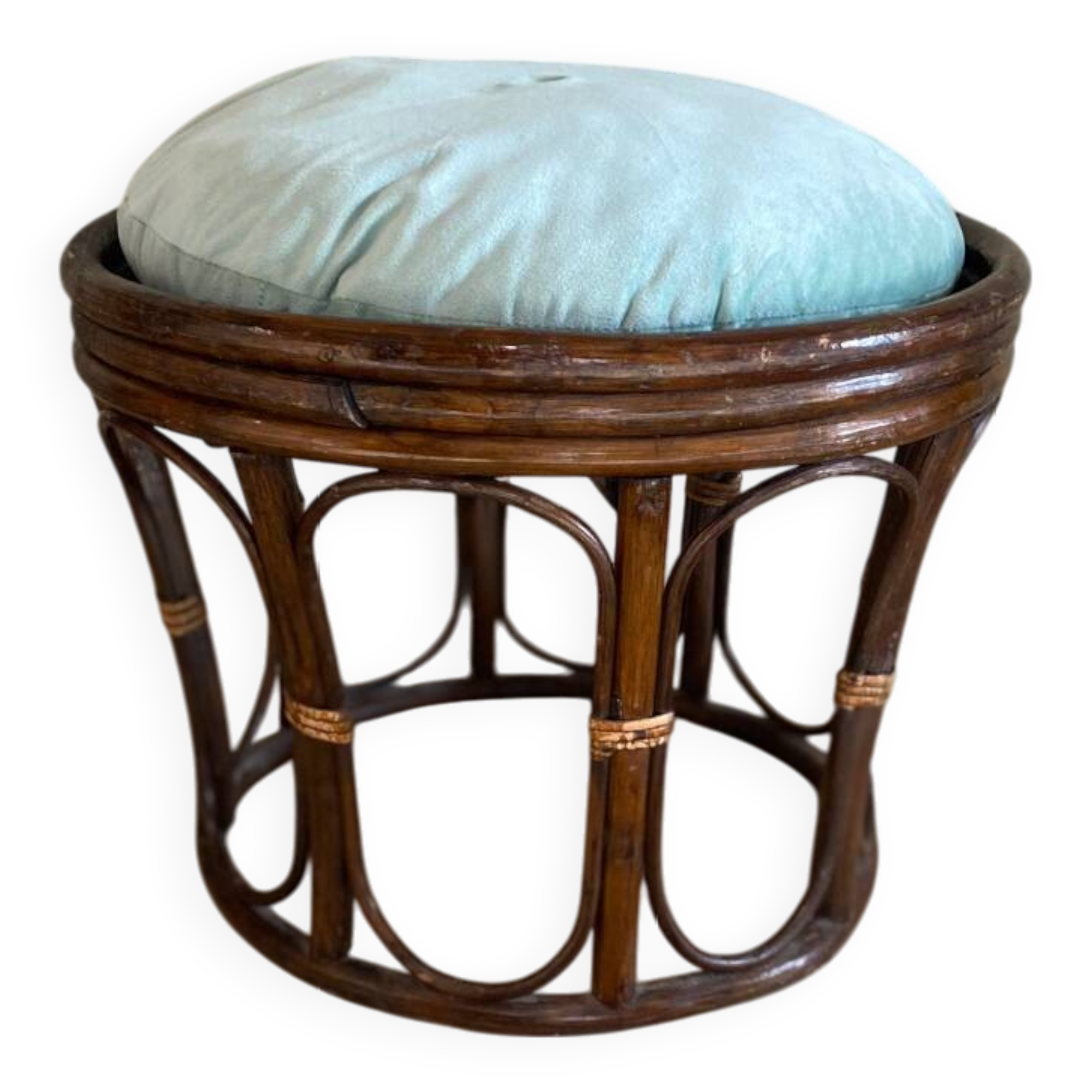 Vintage rattan pouf