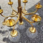 Lustre 19 feux en laiton, Italie 1960