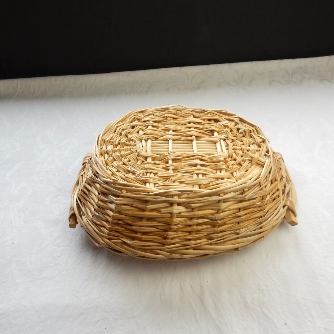Wicker basket