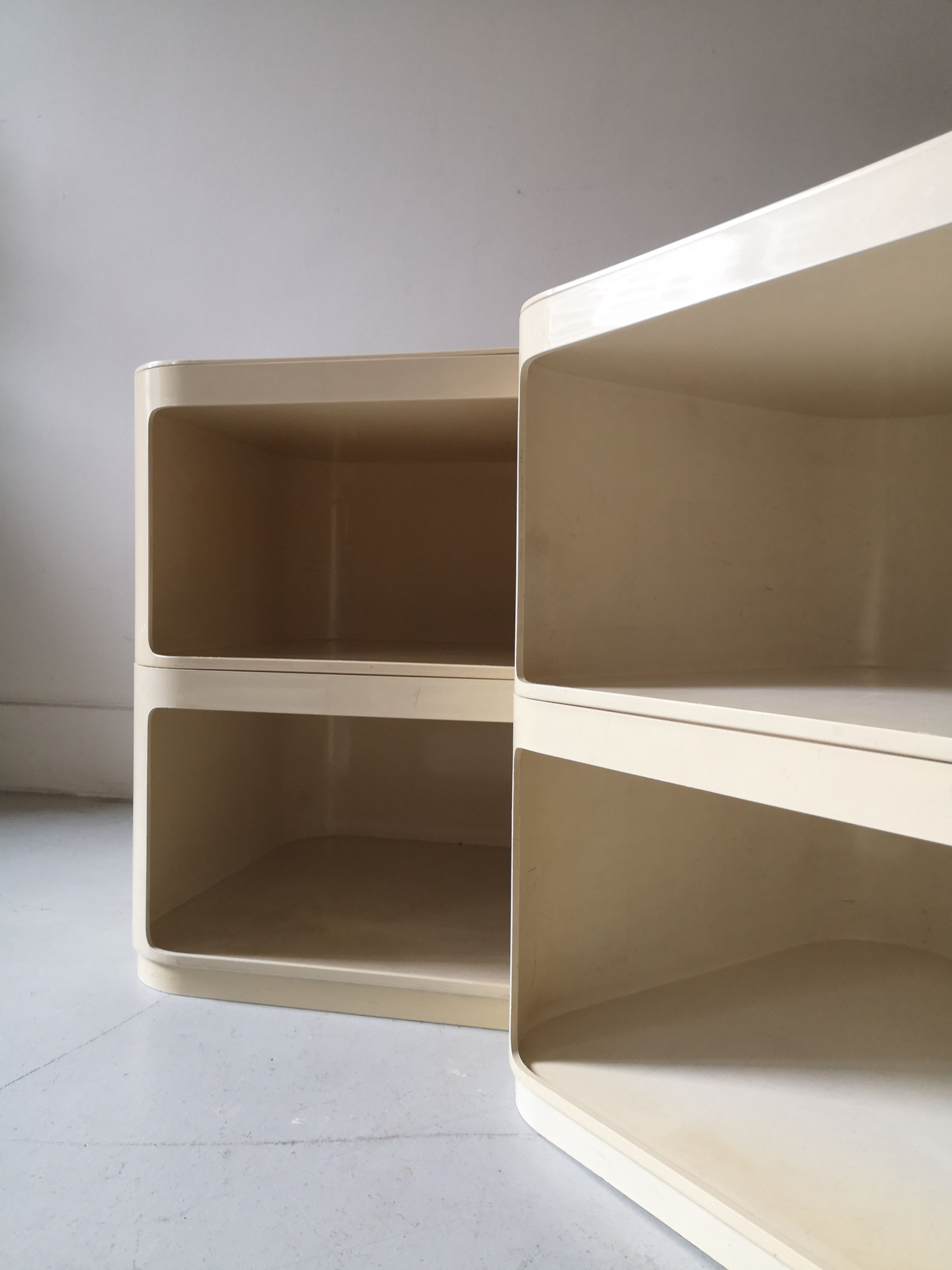 4 blocs Kartell by Anna Castelli, made in italy, 1970