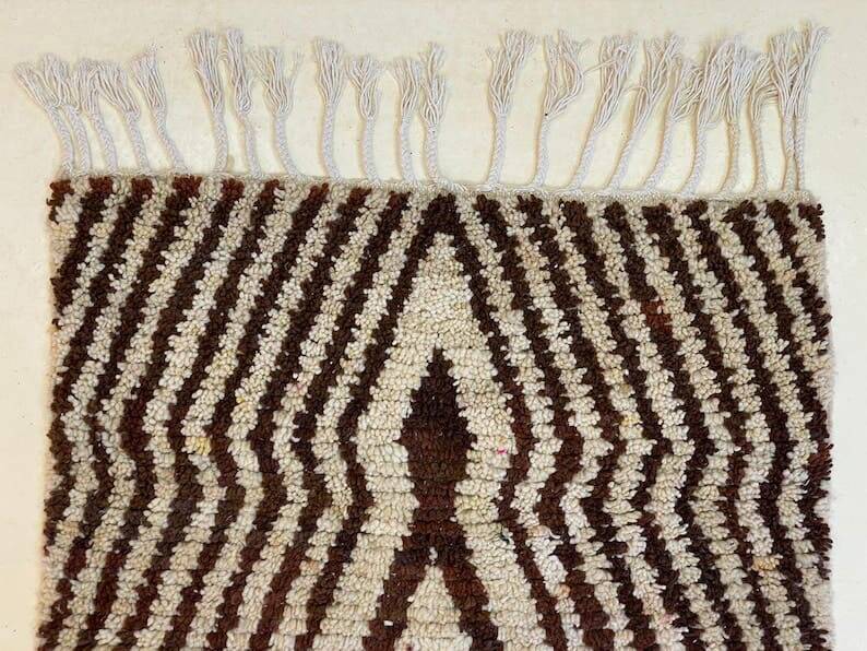 Traditional handwoven beni ourain rug size 140x260 cm