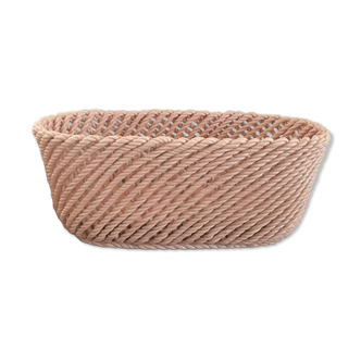 Gardener in powder pink faience