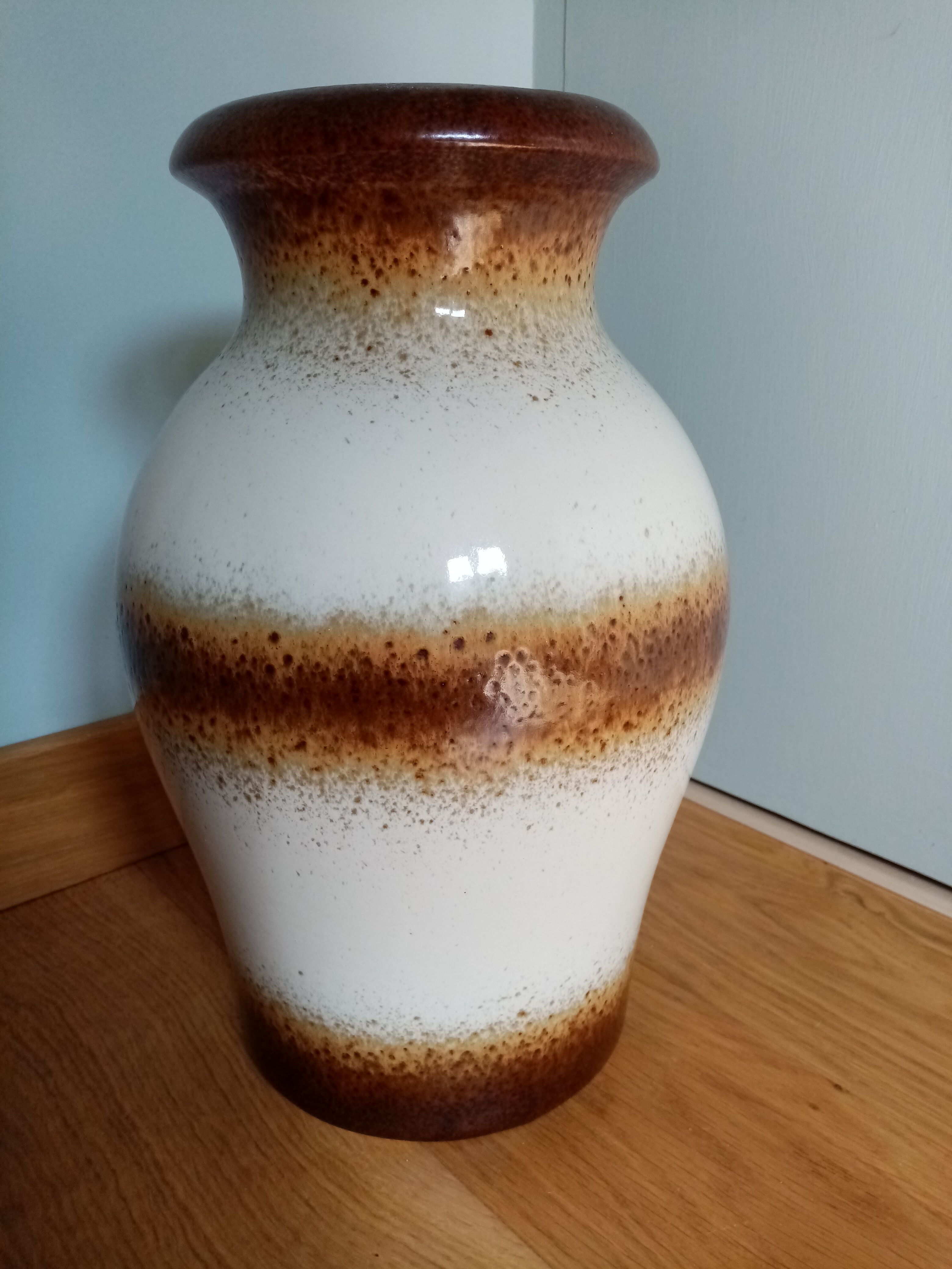 West Germany 290-34 vase in white and brown glazed ceramic
