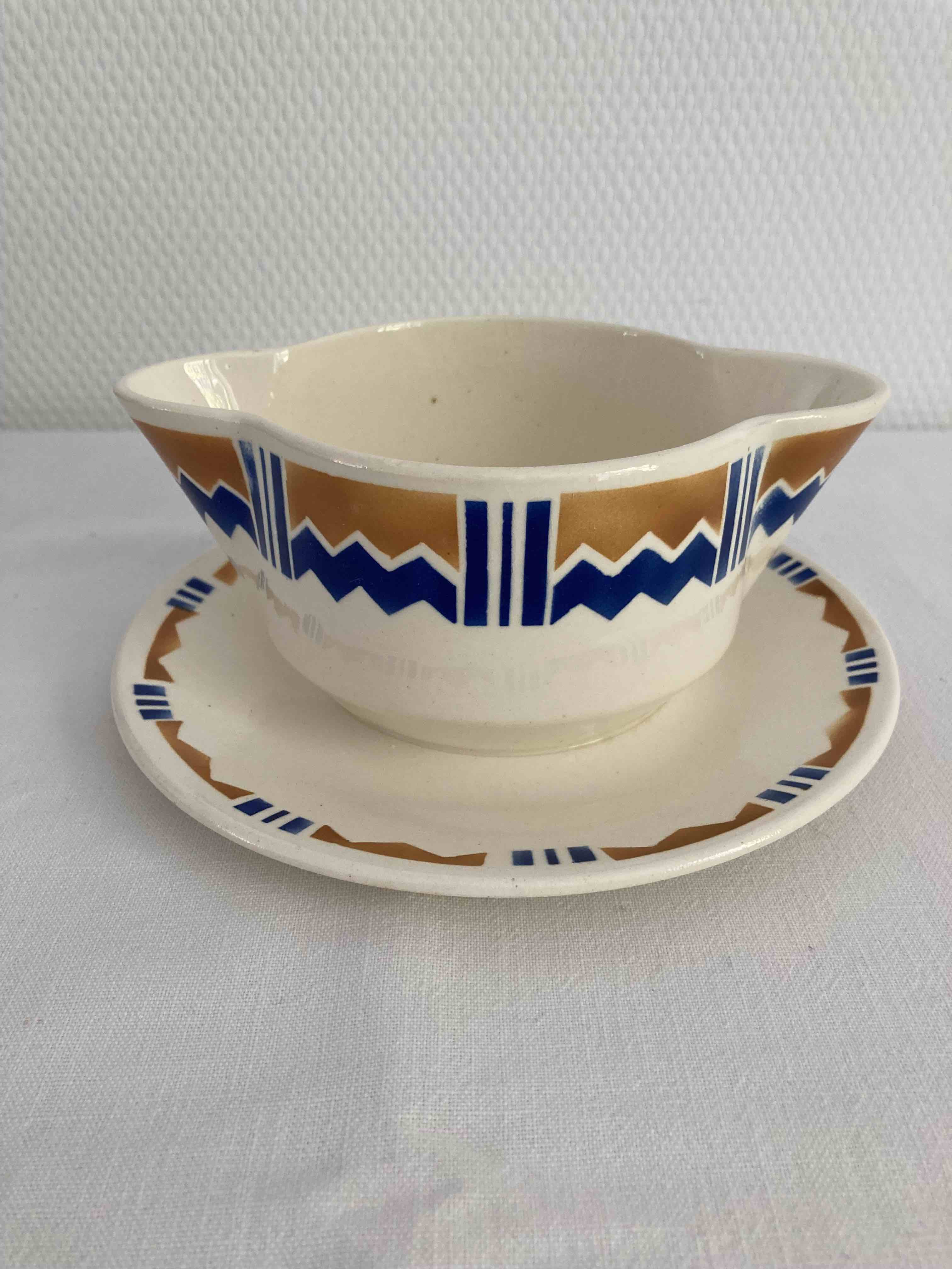 Badonviller sauce boat