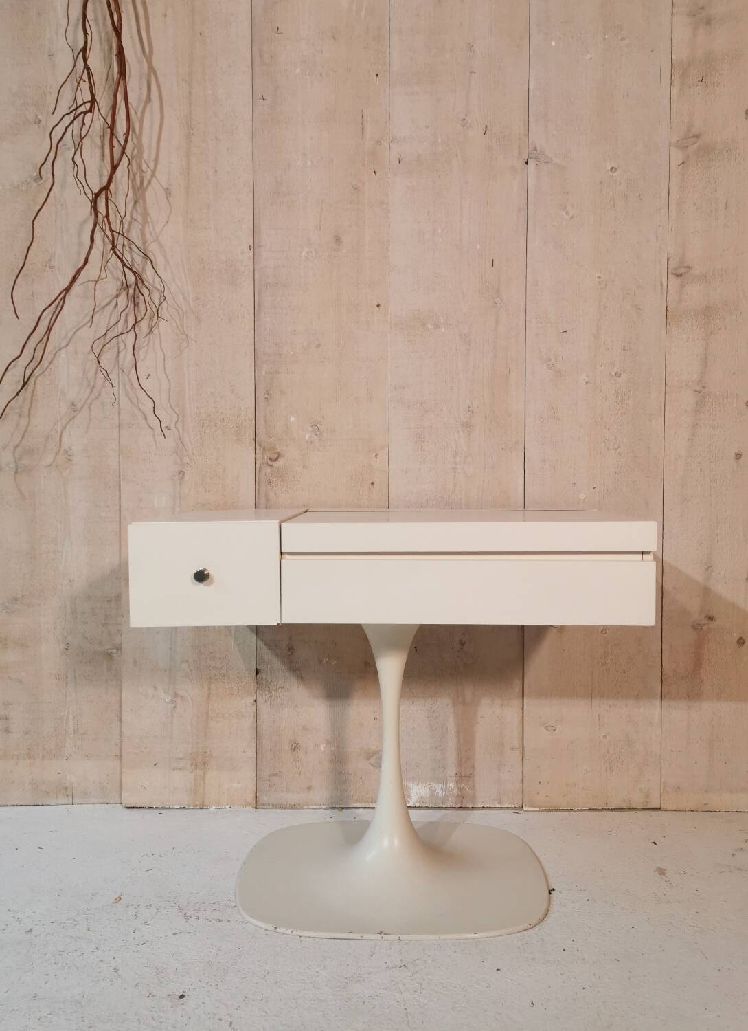 Vintage dressing table