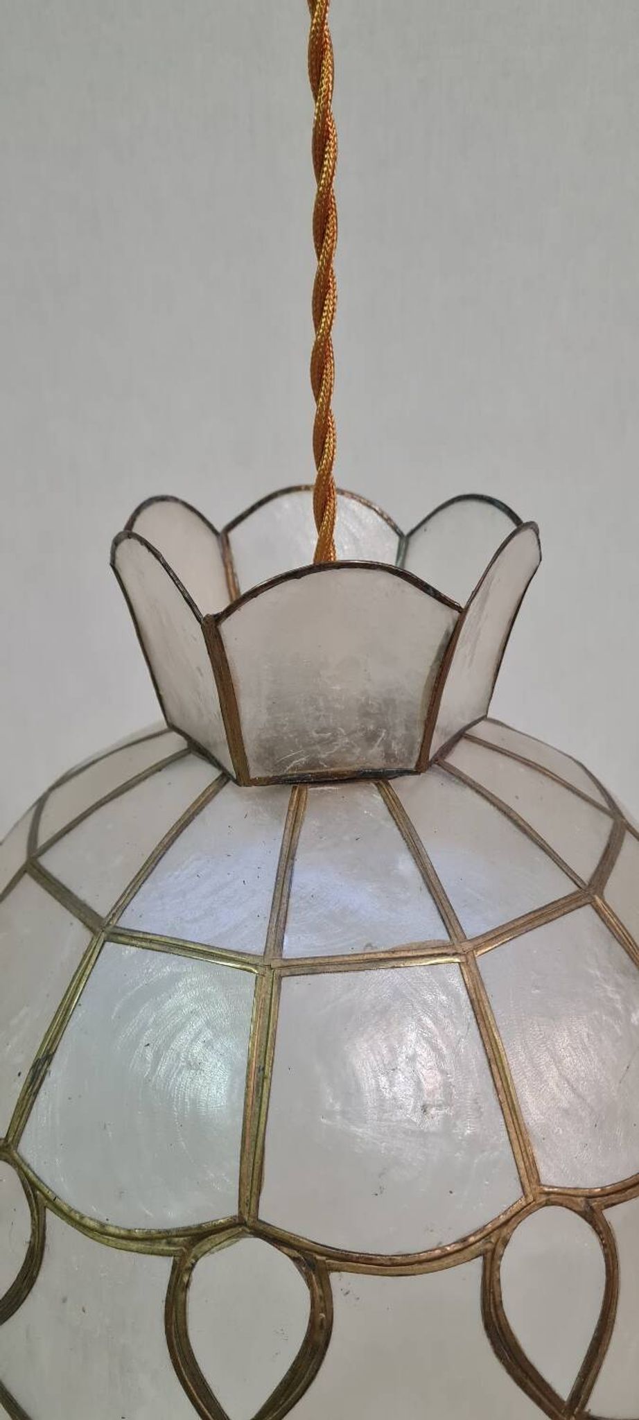Suspension in brass and mother-of-pearl 1940