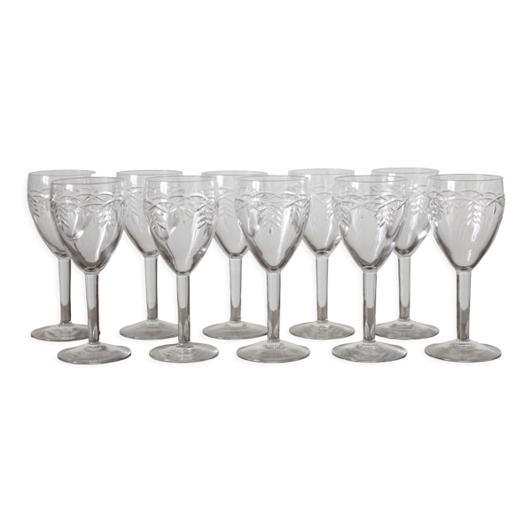 10 verres à vin porto en cristal gravé en frise vintage
