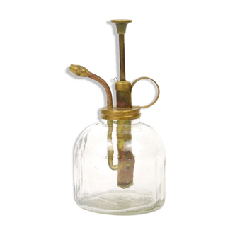 Vintage transparent glass spray