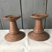 Paire de bougeoirs en bois, années 1950