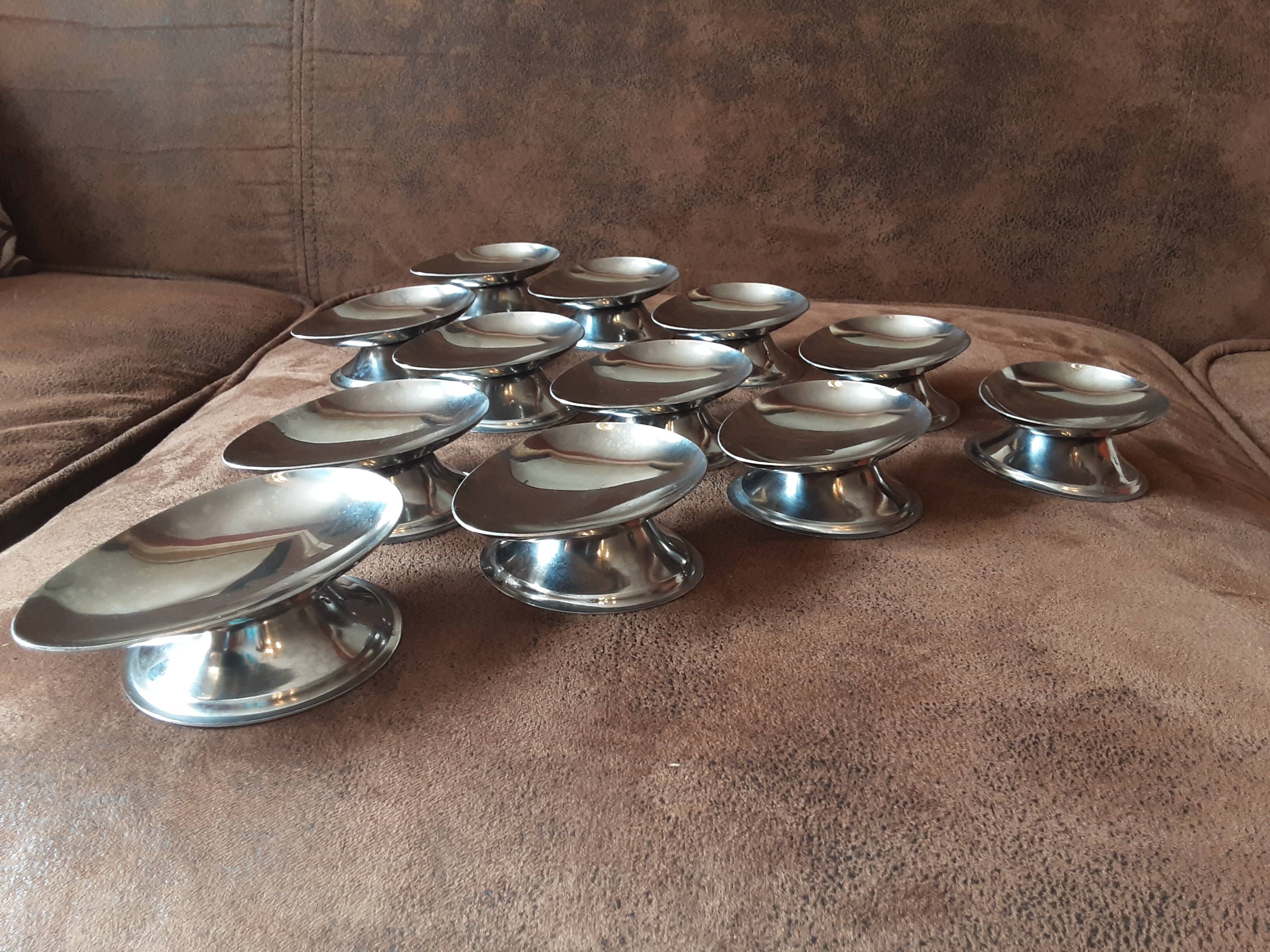 Set of stainless steel spoons