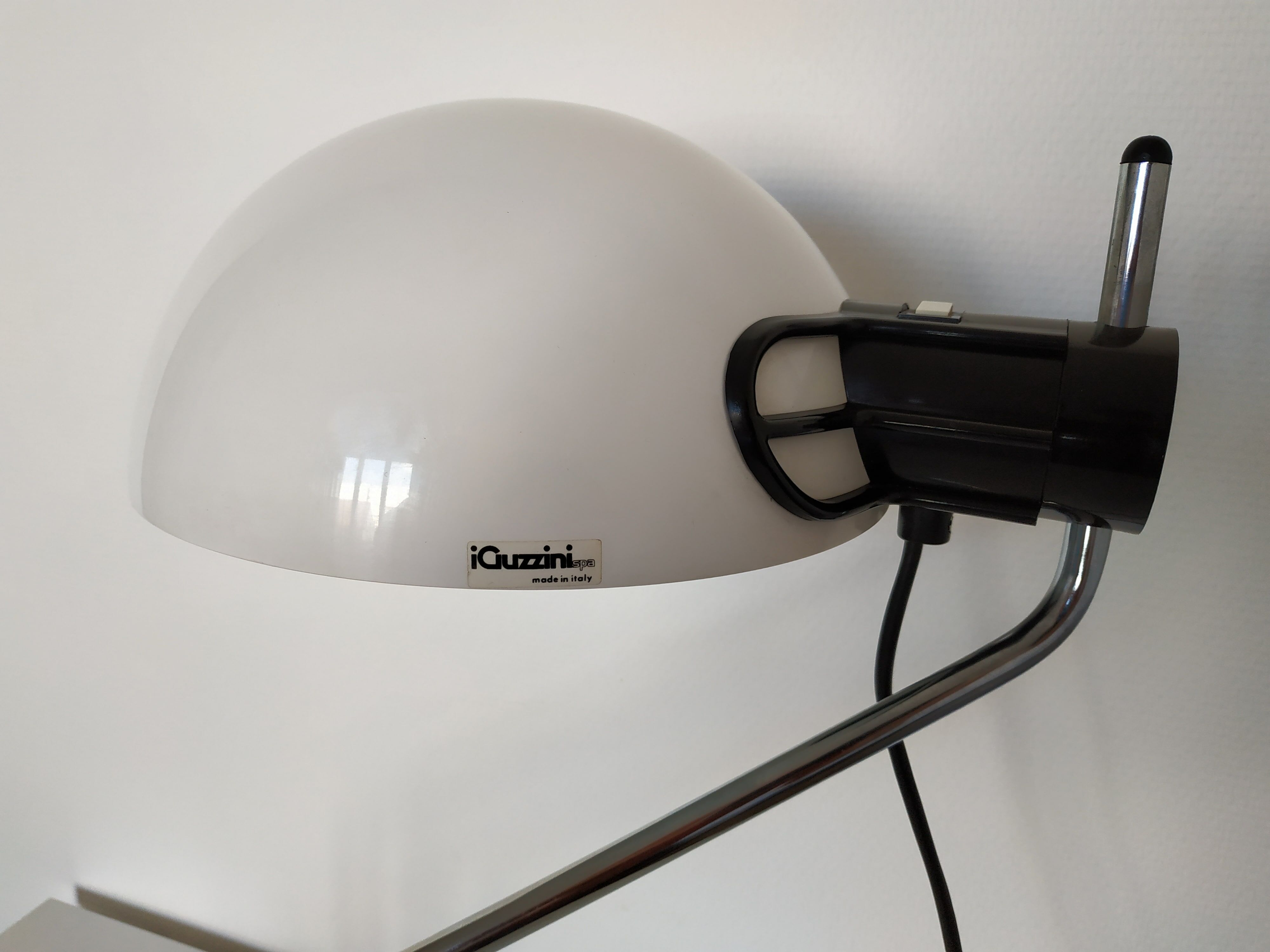 Guzzini design desk lamp 1970