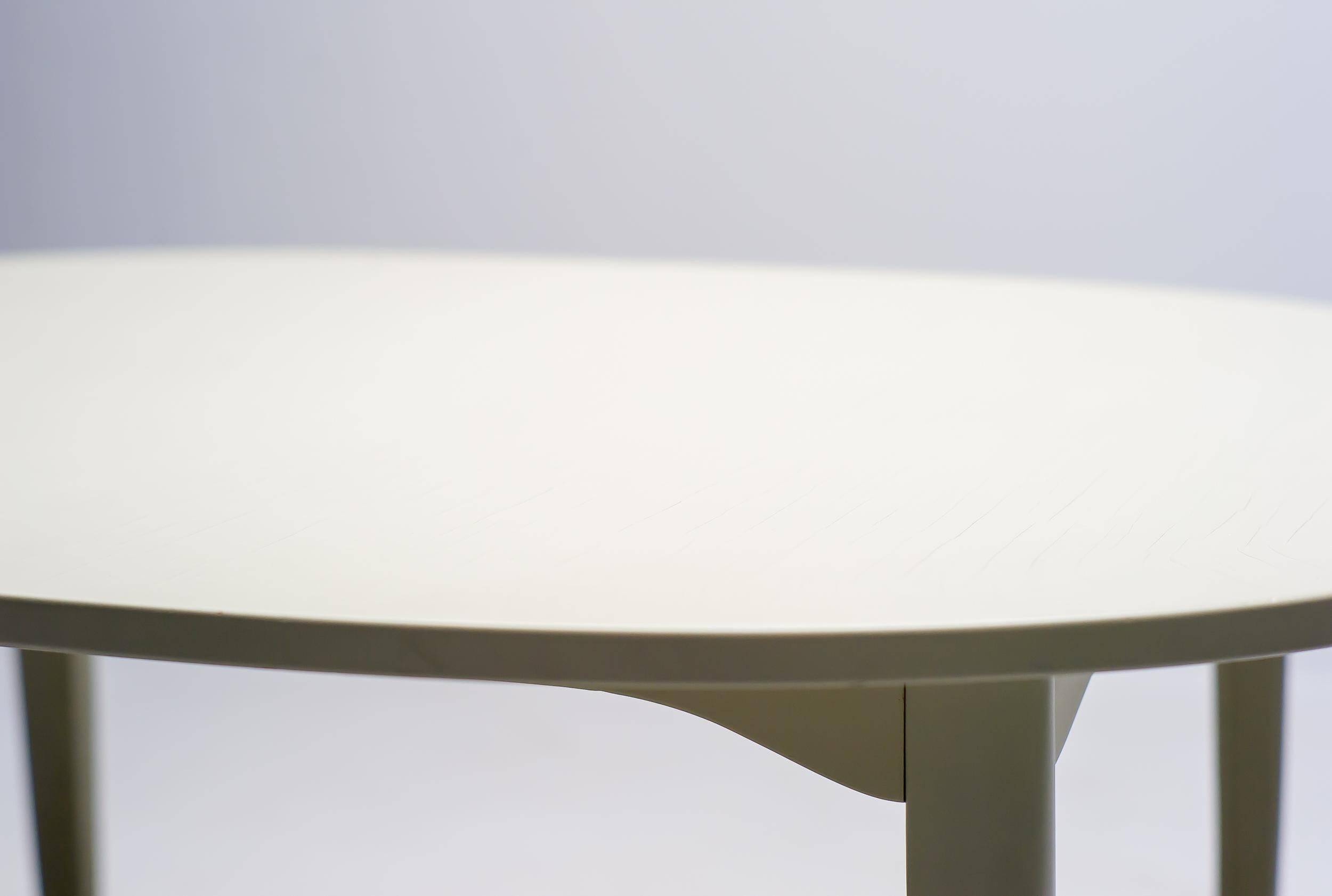 Table d'appoint blanche Carl Malmsten