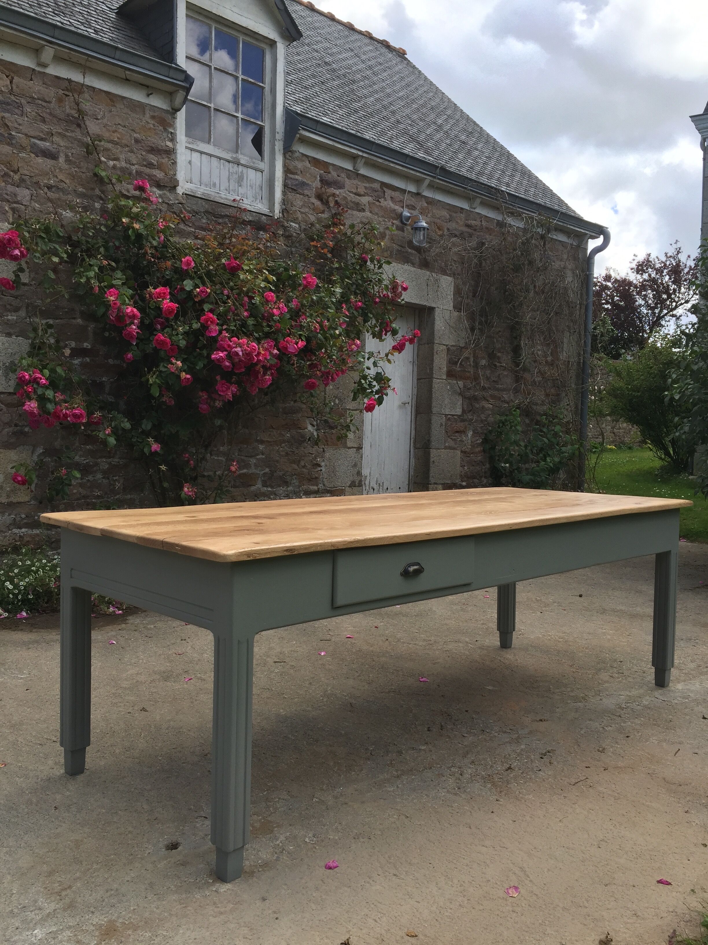 Ferm table