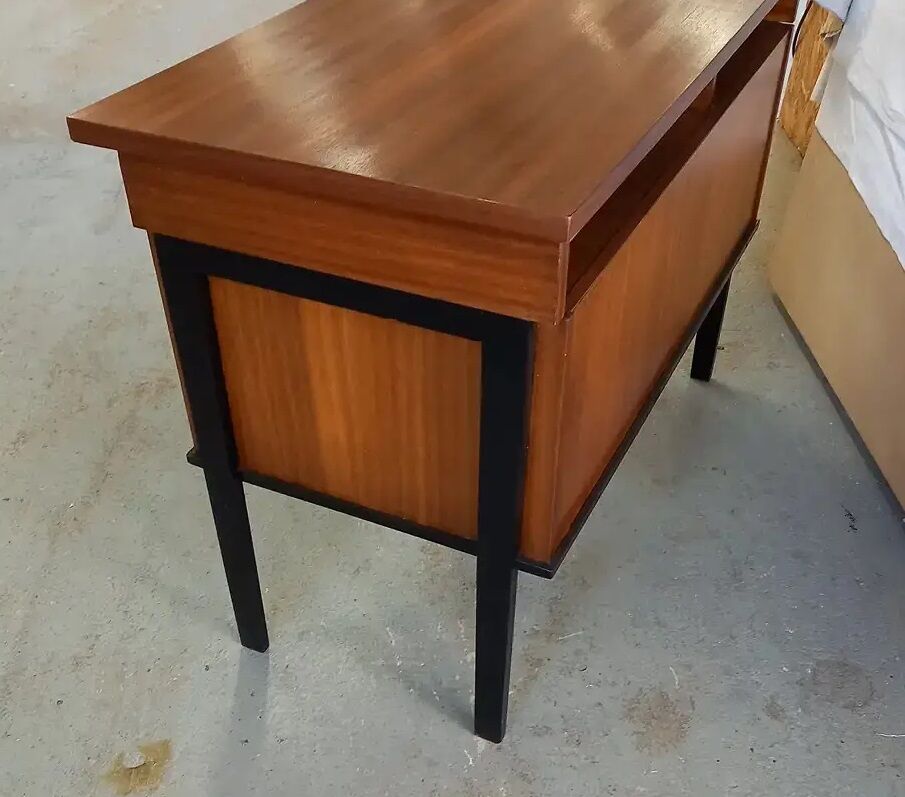 Mahogany desk 1970