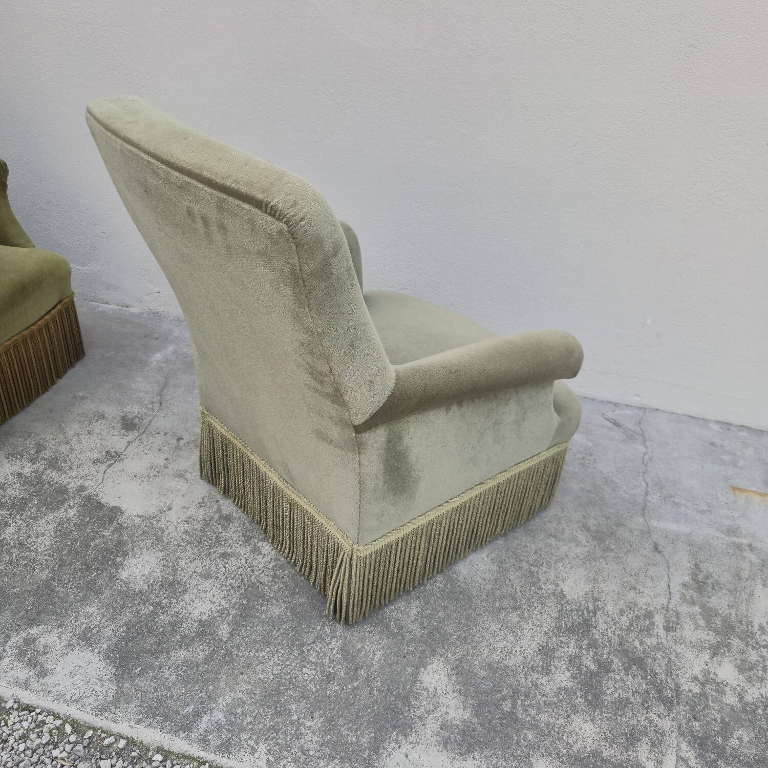 Napoleon III period velvet toad armchair, 19th century