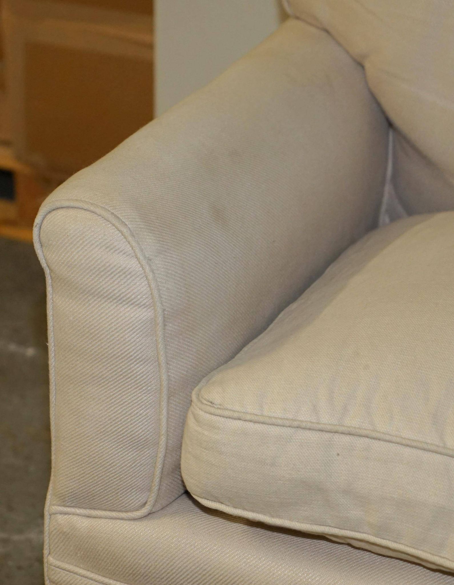 Victorian two-seater canapé 1880 Howard & Son
