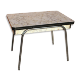 Table formica marble