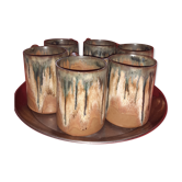 6 mugs en grés Puisaye vernissé avec coulures.Signés Lebret.Porerie de Ligers.Années 30.