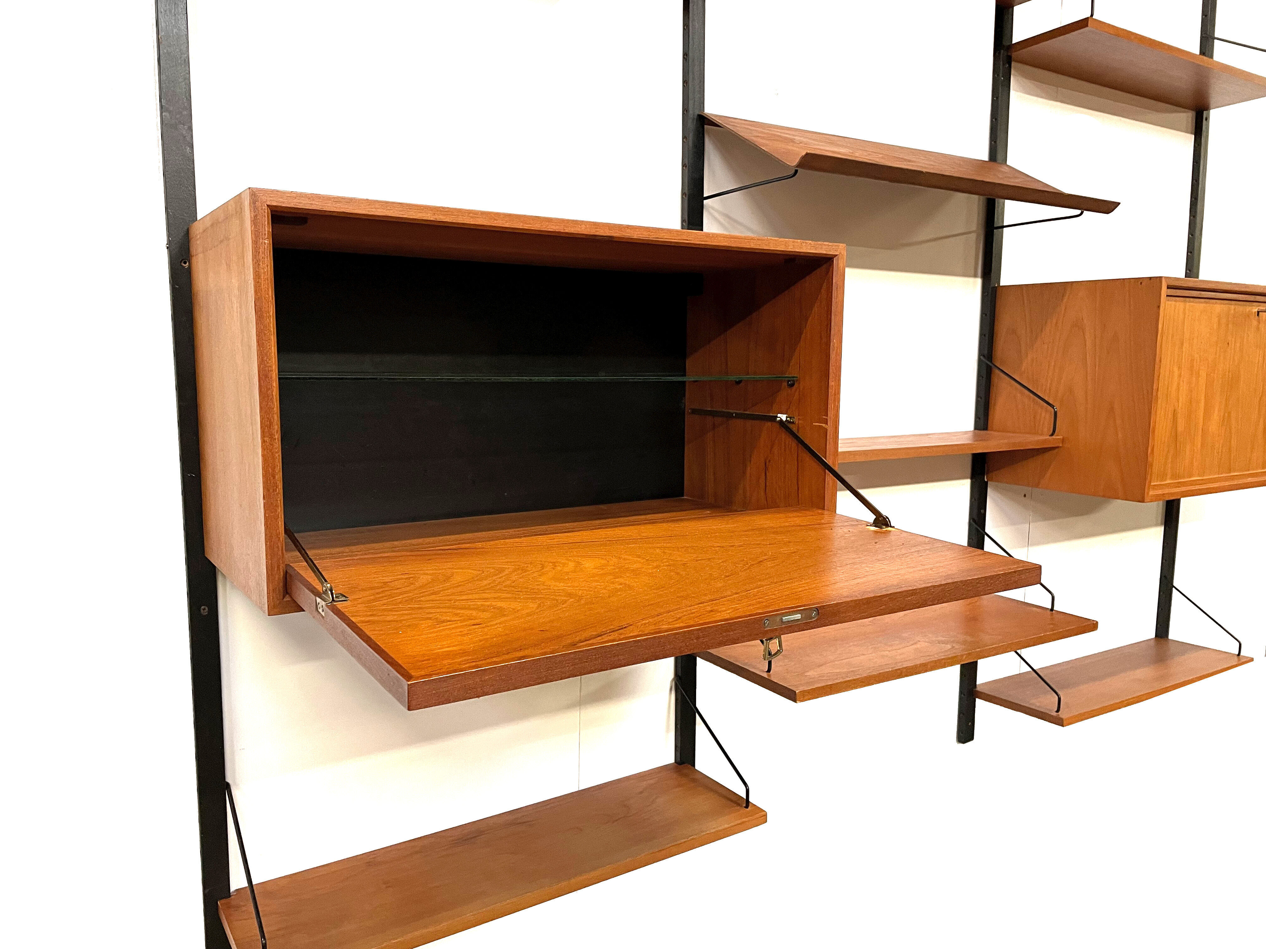 Vintage Poul Cadovius Royal System wall system wall unit