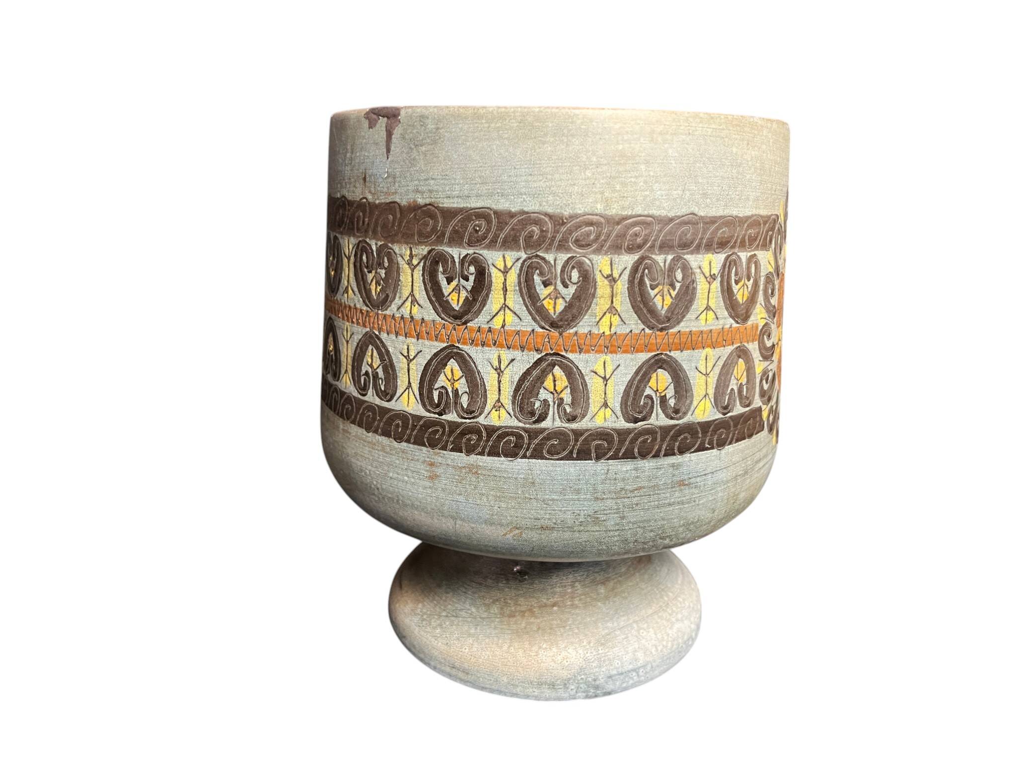 Vallauris, polychrome earthenware cache pot vase by Jean Lespinasse circa 1960