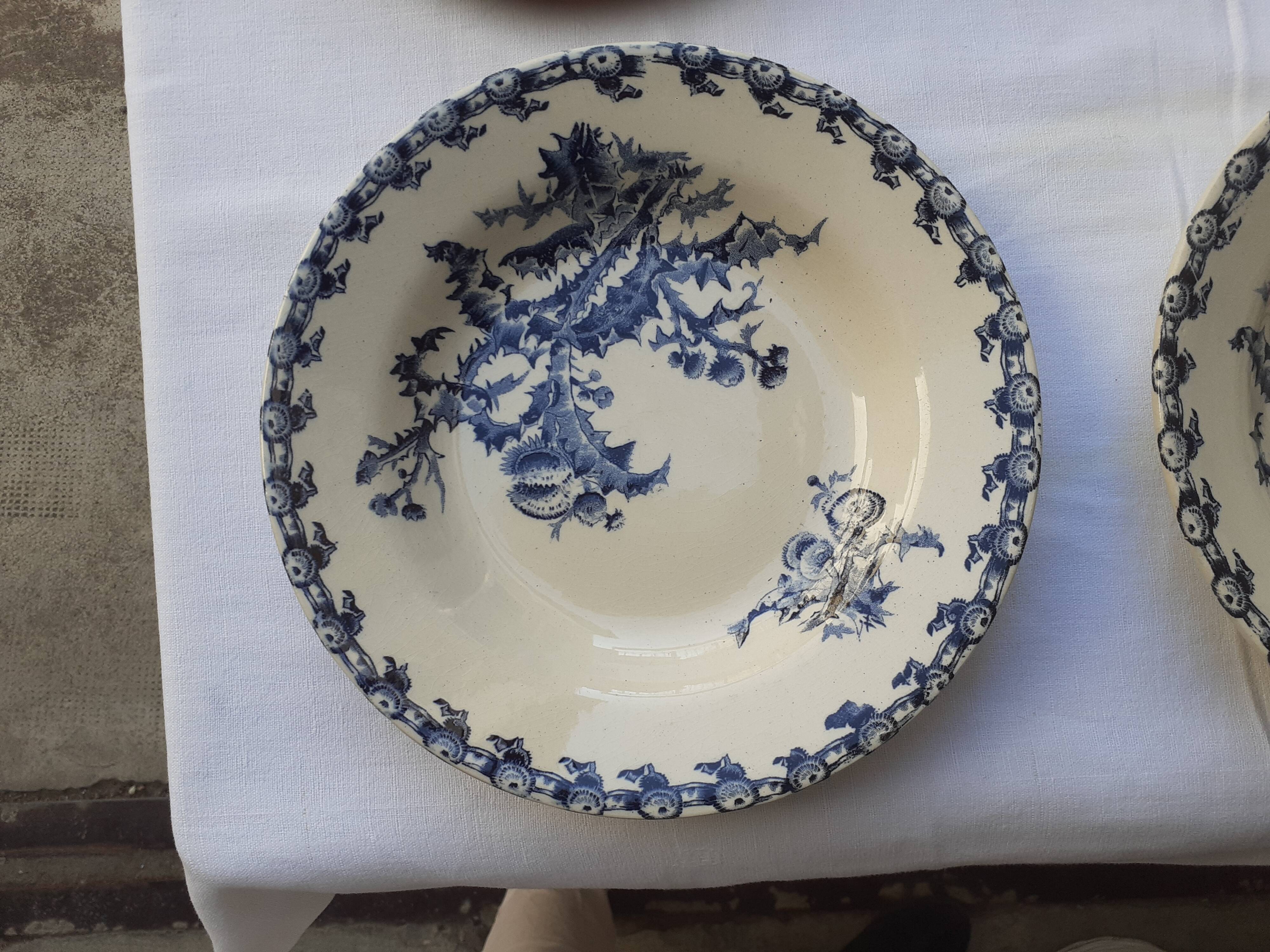 Set de 6 assiettes creuses Gien modèle chardon
