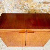 Low buffet, vintage teak storage unit by Hulsta, circa 1970s.