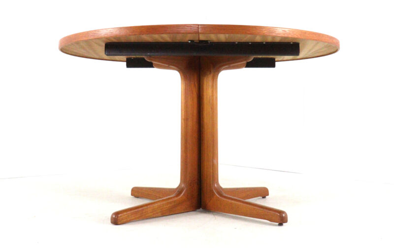 S. Burchardt Nielsen round (2x) extendable dining table danish design teak