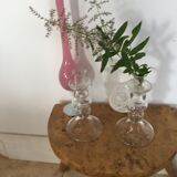 Paire de bougeoirs en verre