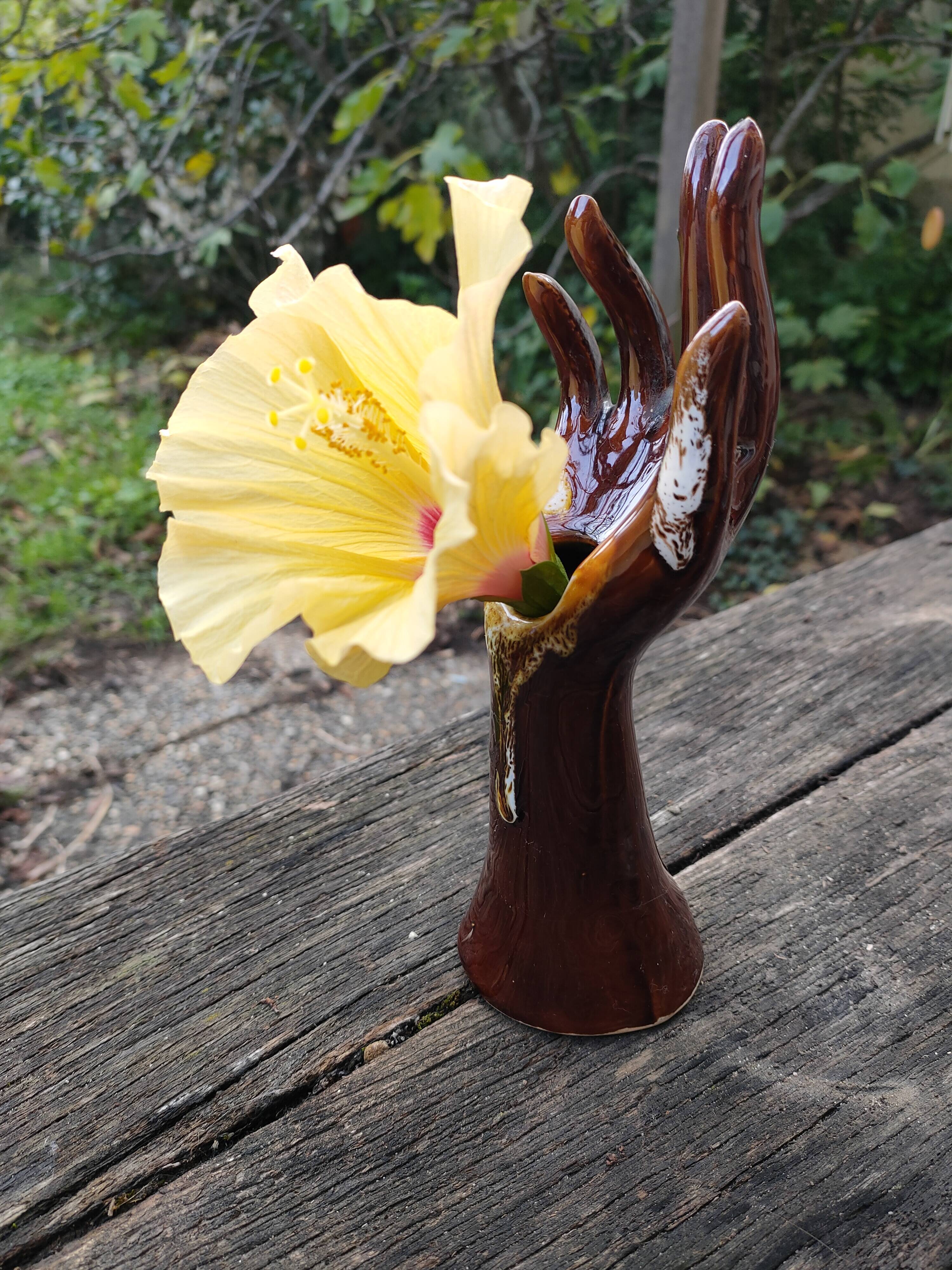 Ringer or soliflore in Vallauris ceramic.