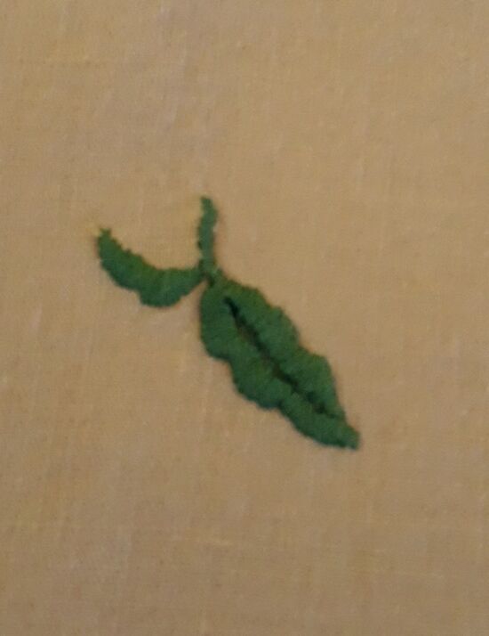 Tablecloth "Fleurie" embroidered hand and its 12 towels 80s