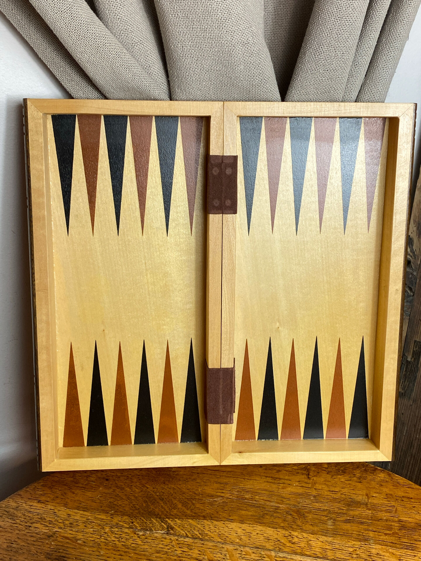 Jeu de backgammon en bois 