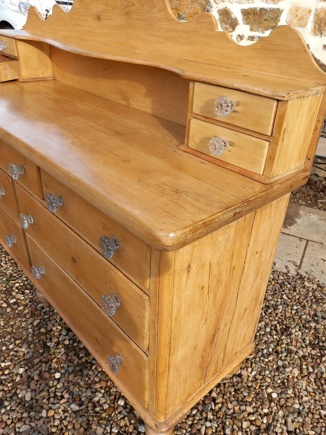 Antique English sideboard/furniture