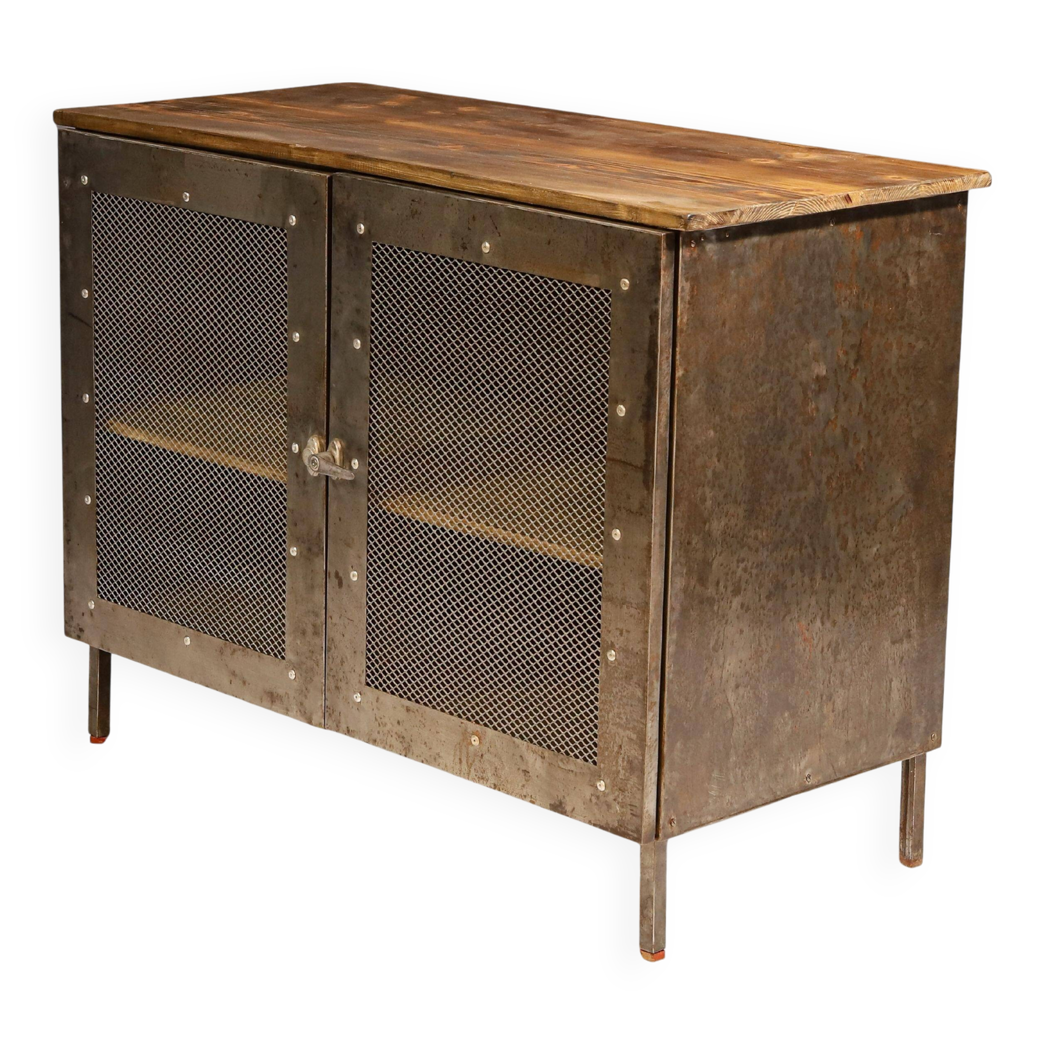 Armoire en fer industriel des années 1950, Tchécoslovaquie