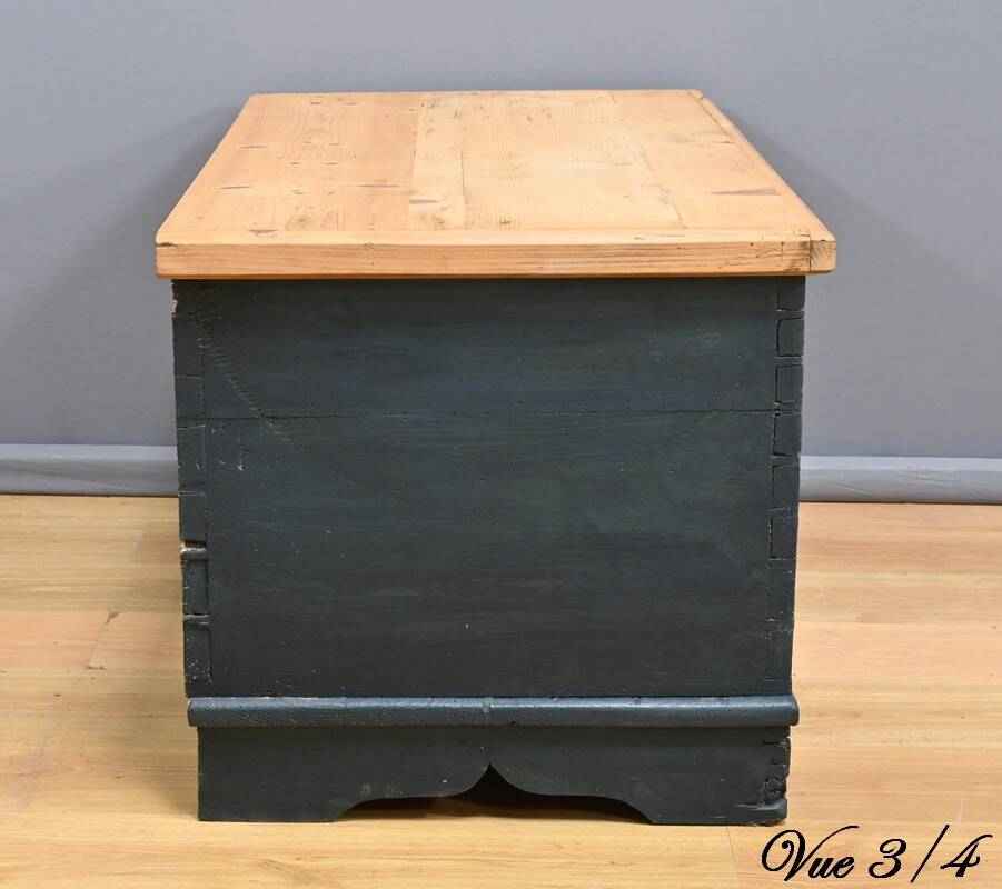 Painted Pine Chest, Eastern Europe – Late 19th Century