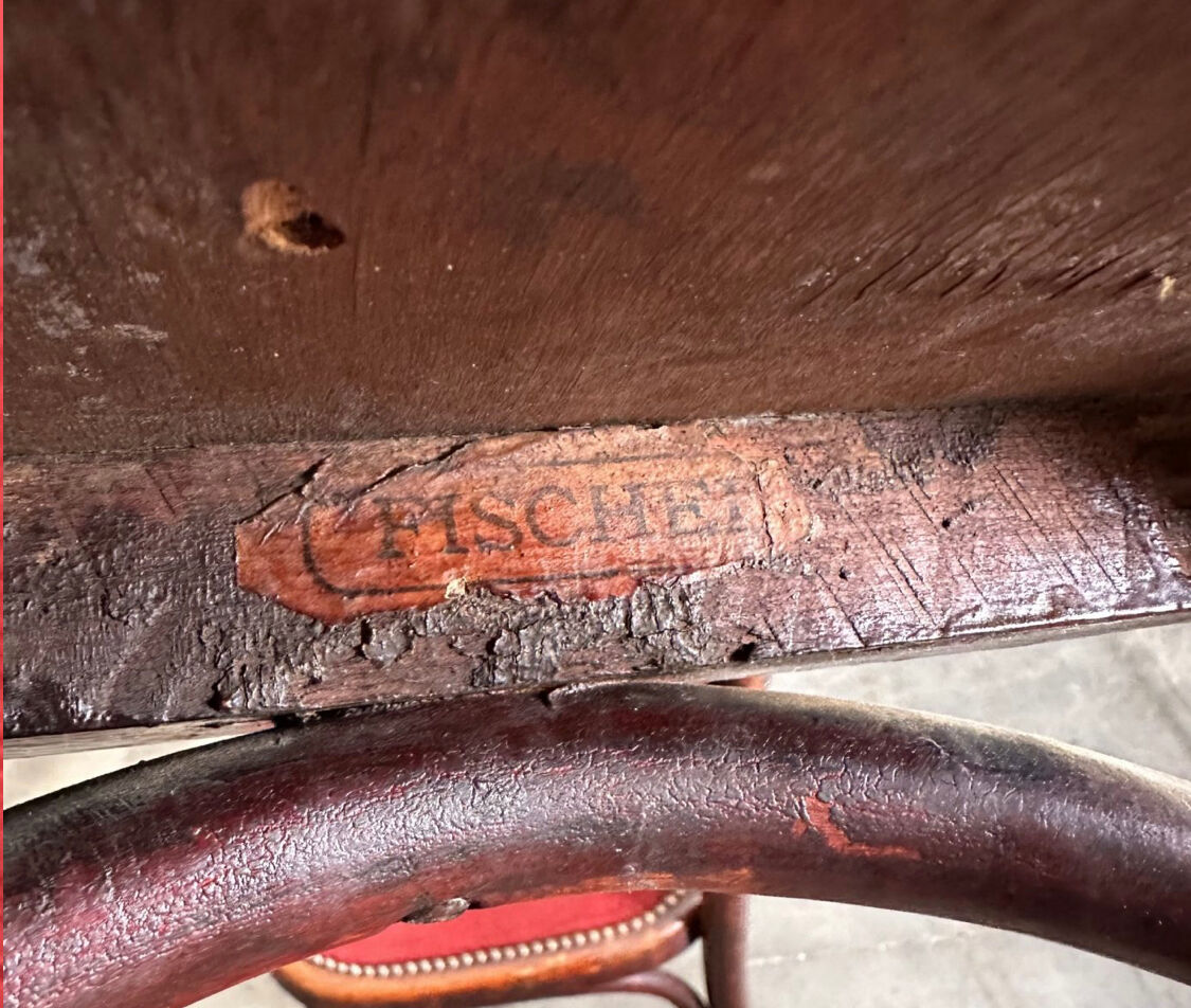 Set of 20 bistro chairs