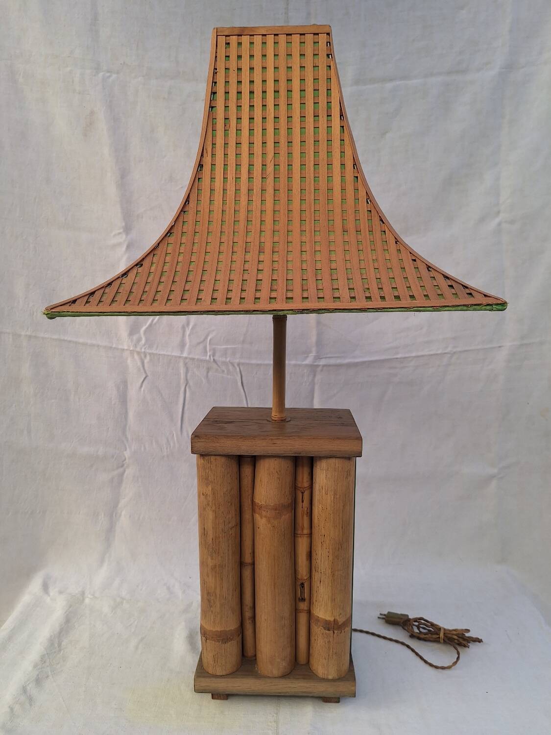 Paire de lampes pagode